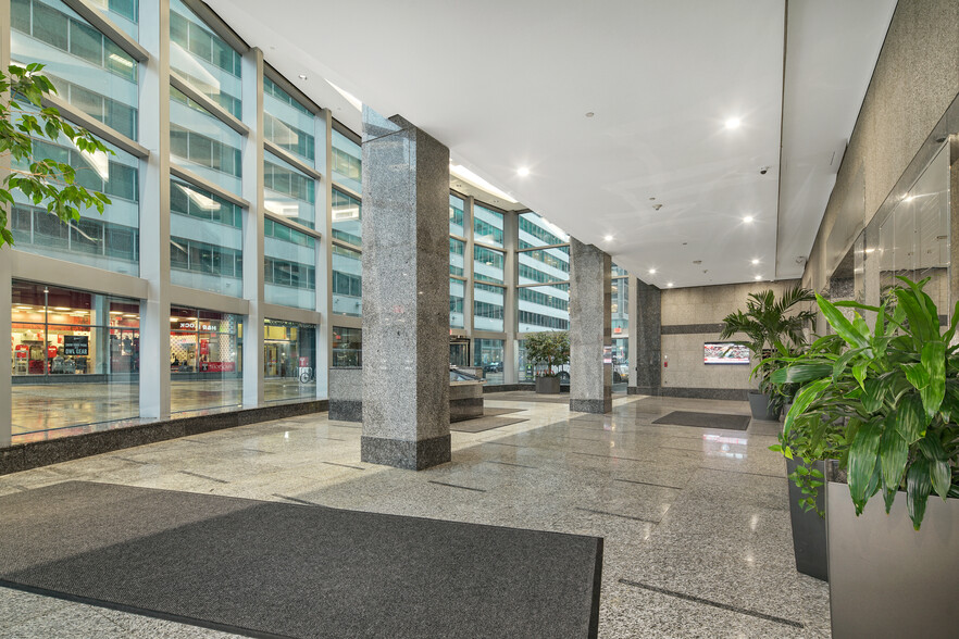 1500 John F Kennedy Blvd, Philadelphia, PA for lease - Lobby - Image 1 of 36