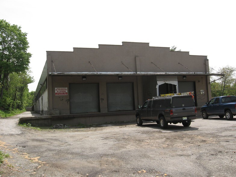 35 Gingerbread Castle Rd, Hamburg, NJ for sale - Building Photo - Image 1 of 1