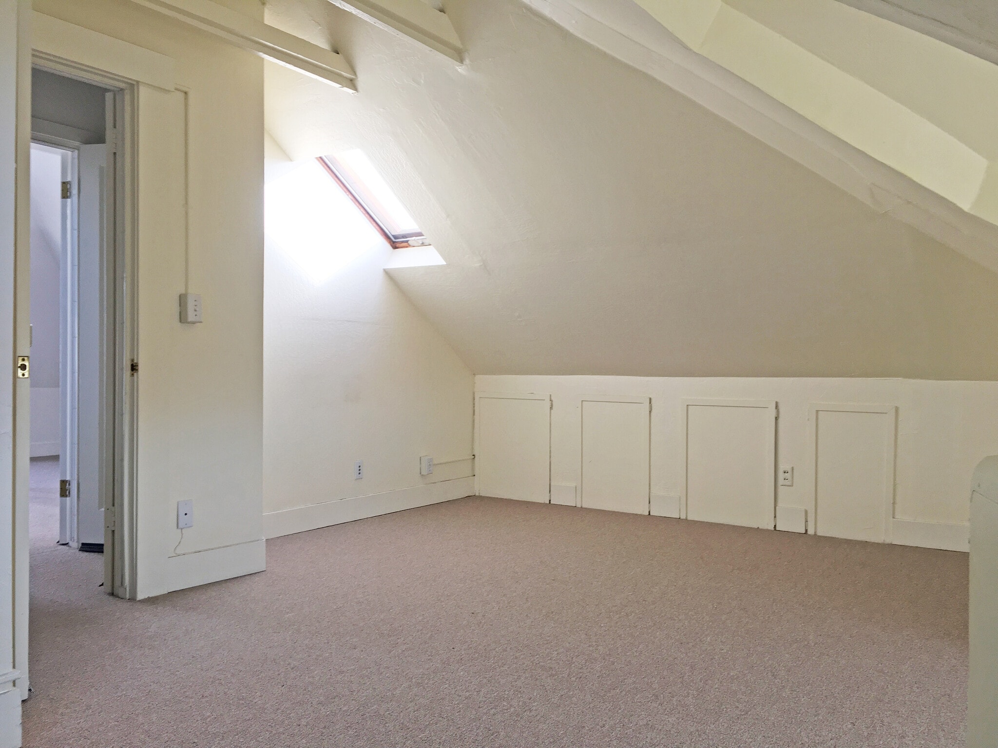 2421 4th St, Berkeley, CA for lease Interior Photo- Image 1 of 2