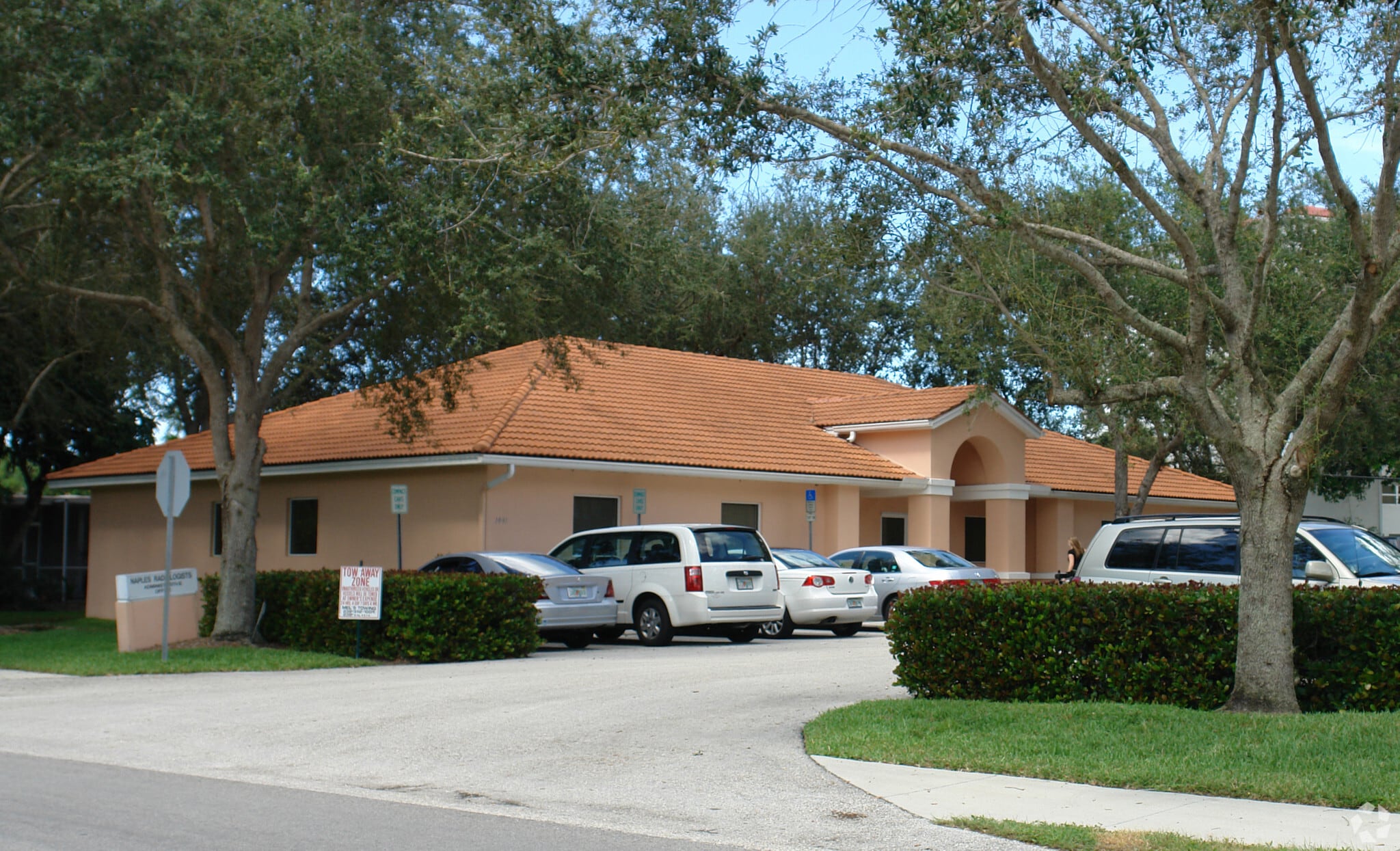 1441 Ridge St, Naples, FL for sale Primary Photo- Image 1 of 1