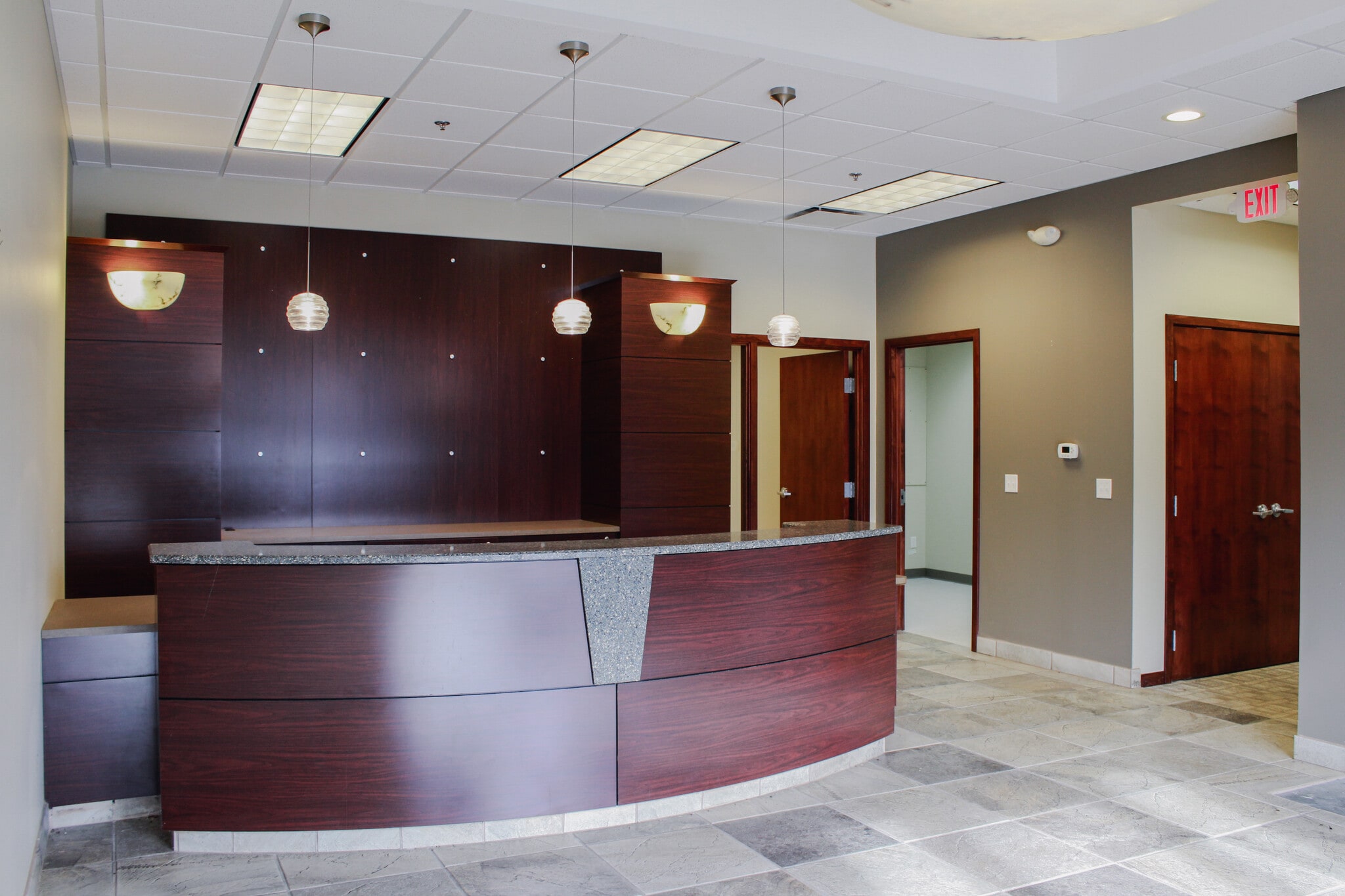 2550 Capital Ave, Battle Creek, MI for lease Interior Photo- Image 1 of 16