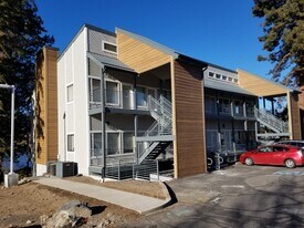 The Waterside Building-On the Deschutes - Loft