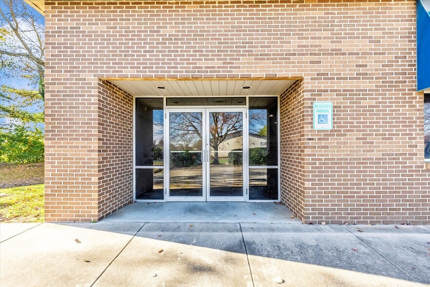 4603 Wedgewood Blvd, Frederick, MD for sale - Building Photo - Image 3 of 24