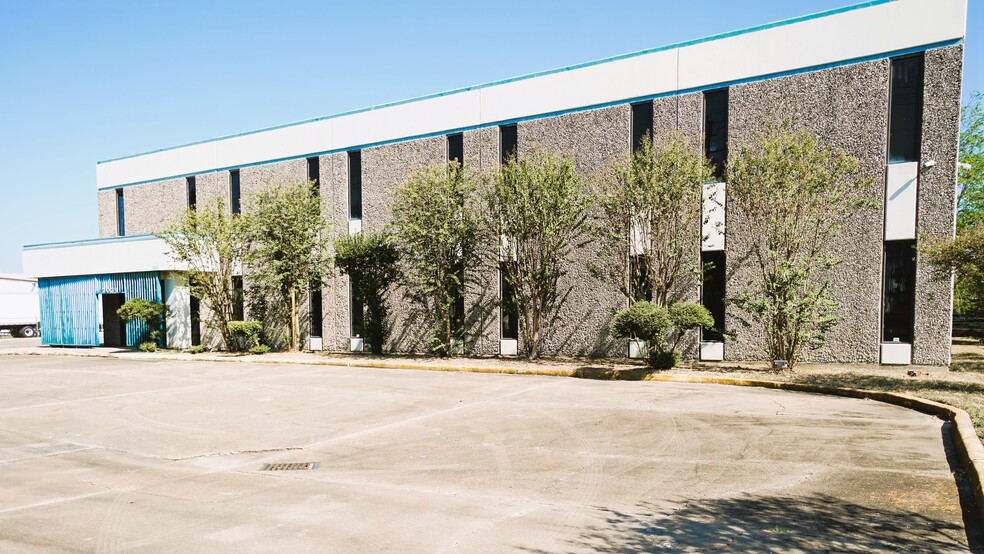 7031 Grand Blvd, Houston, TX for lease - Building Photo - Image 2 of 10