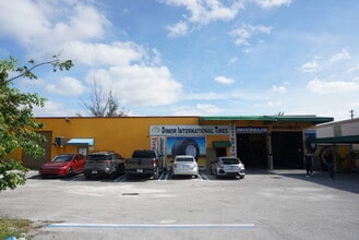 7640 NW 36th Ave, Hialeah, FL for lease Interior Photo- Image 2 of 24