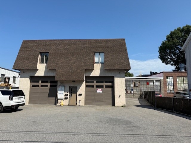 15 Center St, Pleasantville, NY for lease - Building Photo - Image 1 of 7