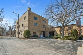 660 LaSalle Pl, Highland Park, IL for sale Building Photo- Image 2 of 28