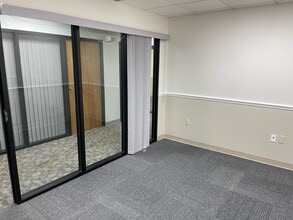 498 Palm Springs Dr, Altamonte Springs, FL for lease Interior Photo- Image 2 of 3