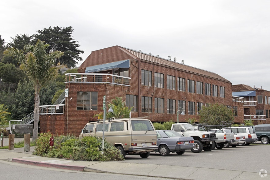 1750 Bridgeway, Sausalito, CA for lease - Building Photo - Image 3 of 12