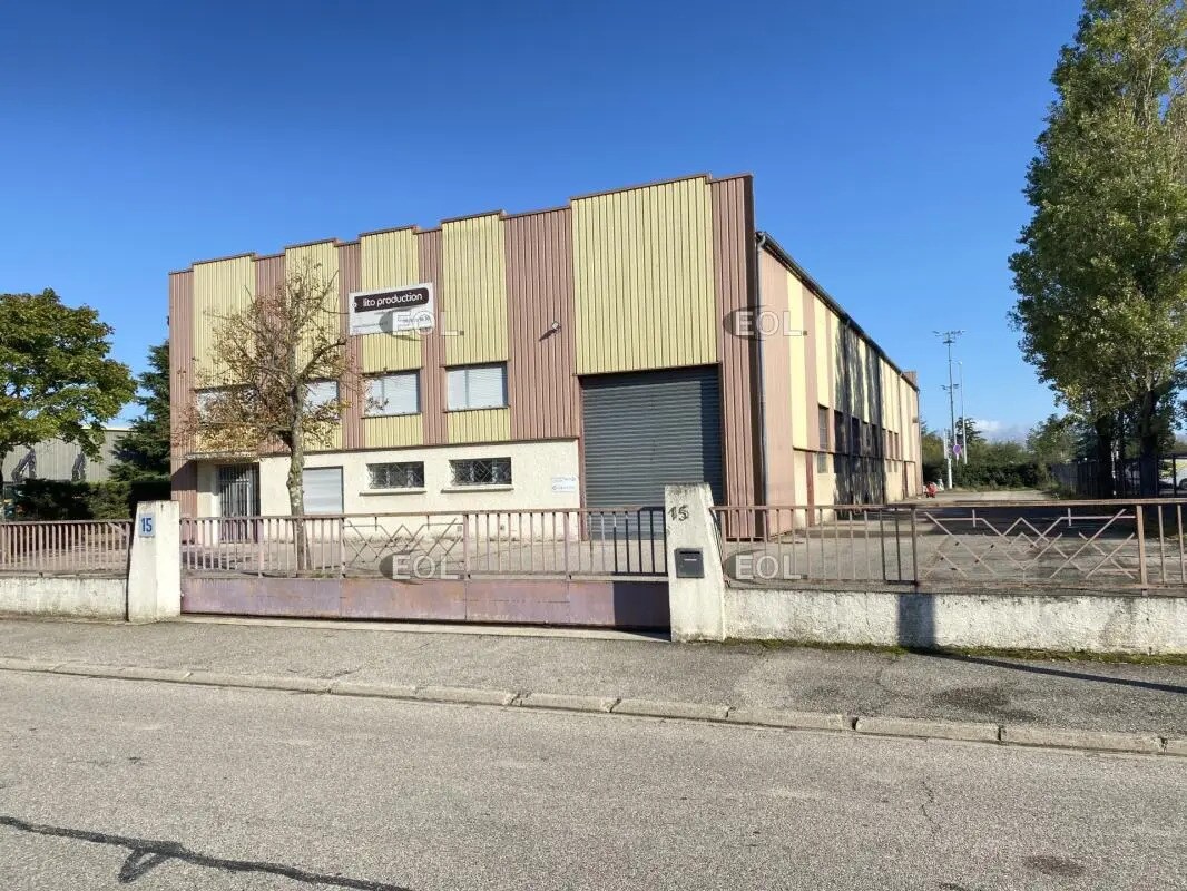 Industrial in Chassieu for lease Building Photo- Image 1 of 21