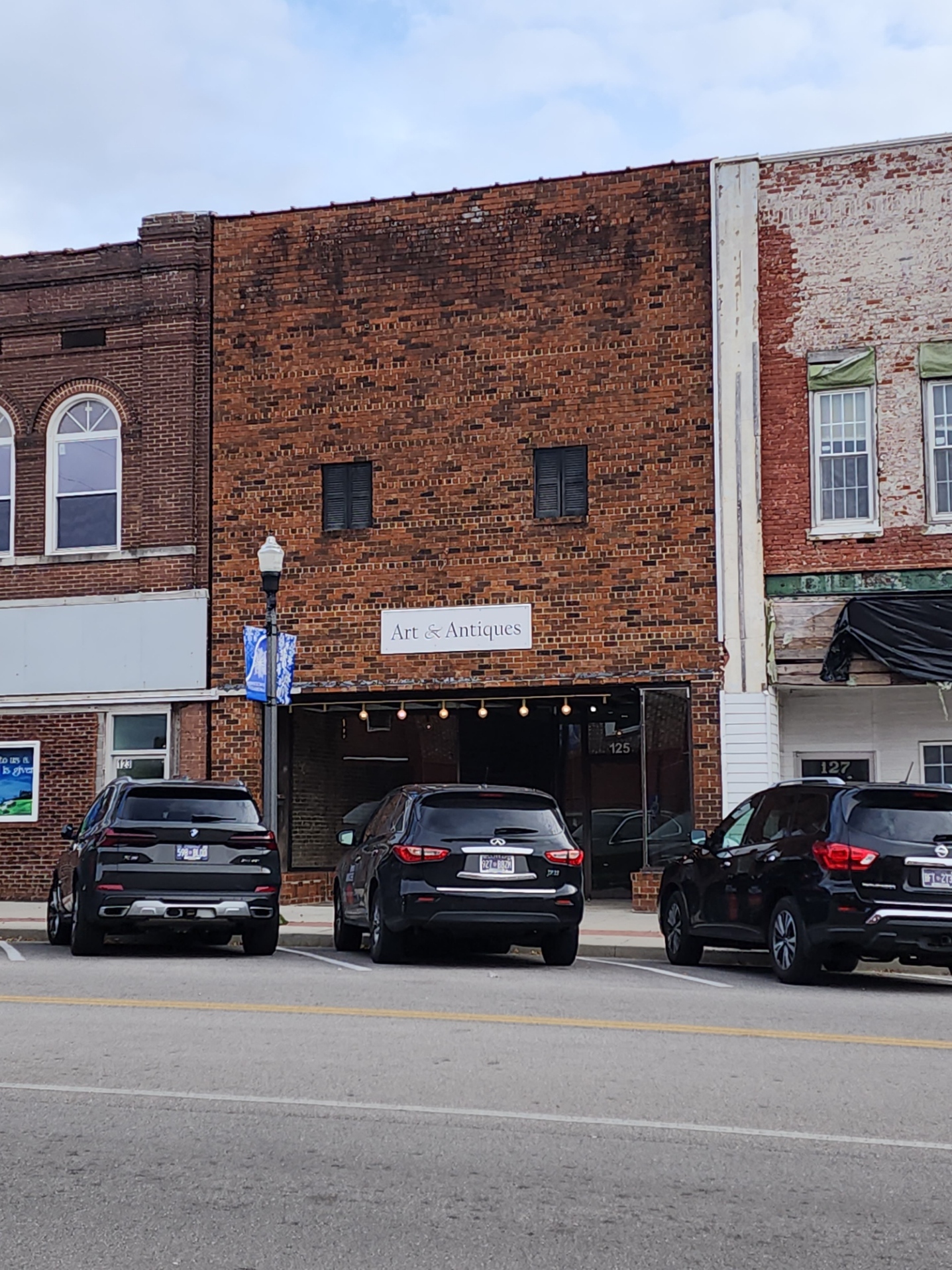 125 W Lincoln St, Tullahoma, TN for sale Building Photo- Image 1 of 1