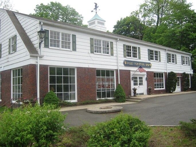 20 Stirling Rd, Watchung, NJ 07069