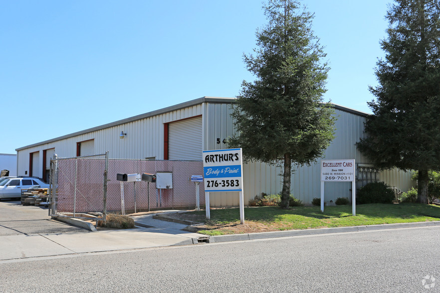 5476-5480 W Mission St, Fresno, CA for lease - Building Photo - Image 3 of 4