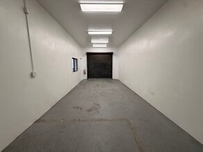 511 Herbert St, Port Orange, FL for lease Interior Photo- Image 1 of 6