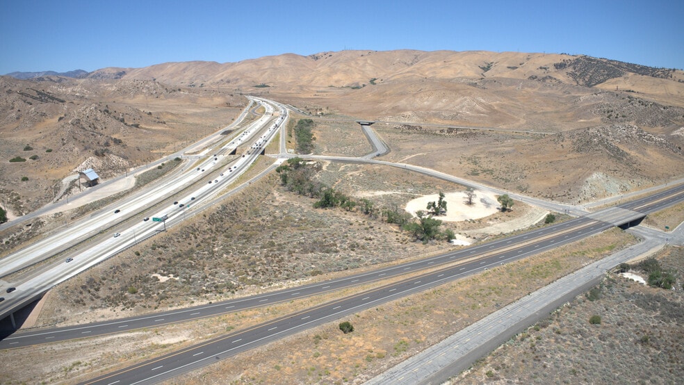 I-5, Gorman, CA for sale - Building Photo - Image 2 of 7