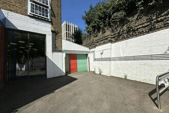 36 Hinton Rd, London for lease Building Photo- Image 2 of 6