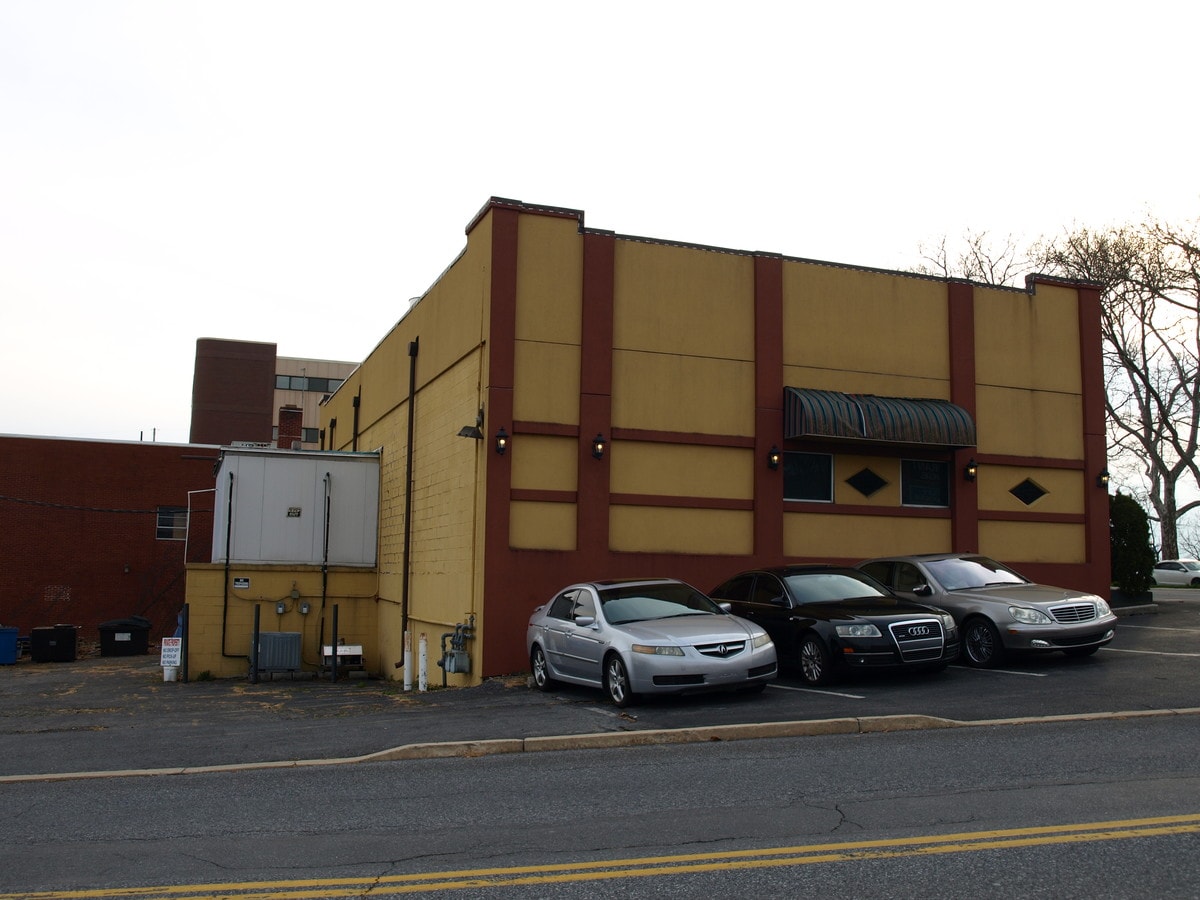 462 Union Blvd, Allentown, PA 18109