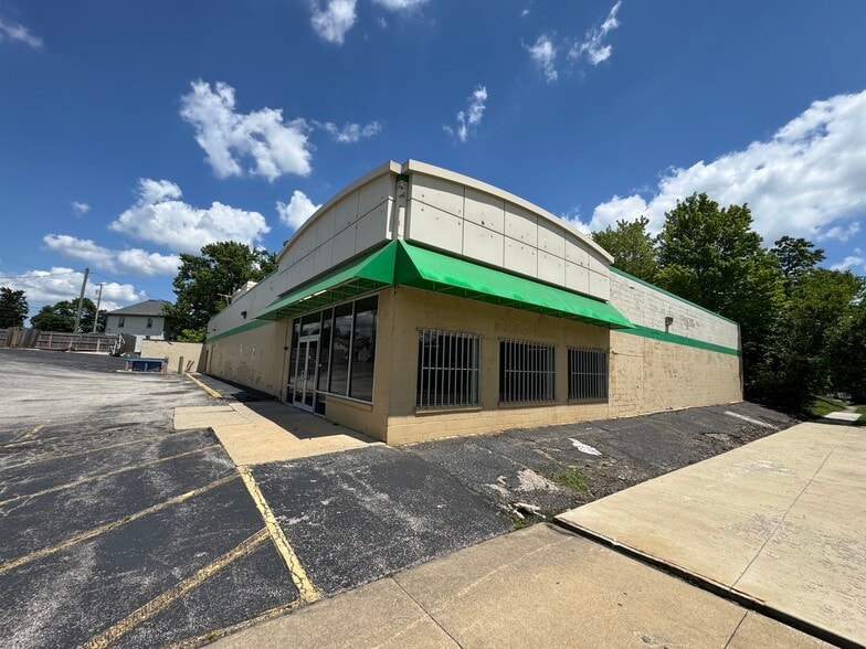 600 S Springmill St, Mansfield, OH for lease - Building Photo - Image 1 of 3