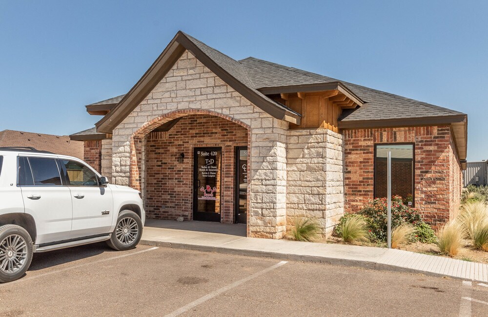 10210 Frankford Ave, Lubbock, TX 79424