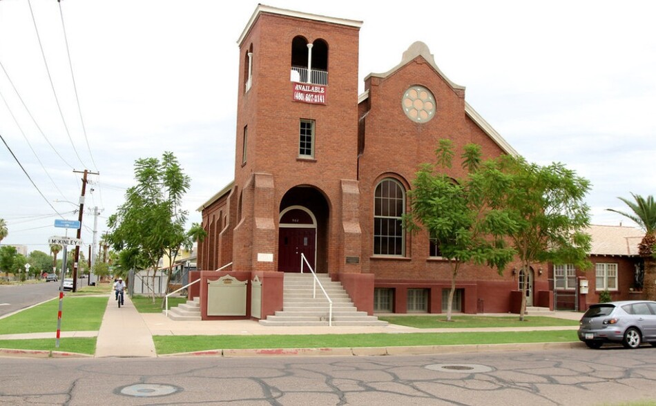 902 E McKinley St, Phoenix, AZ for sale - Primary Photo - Image 1 of 1