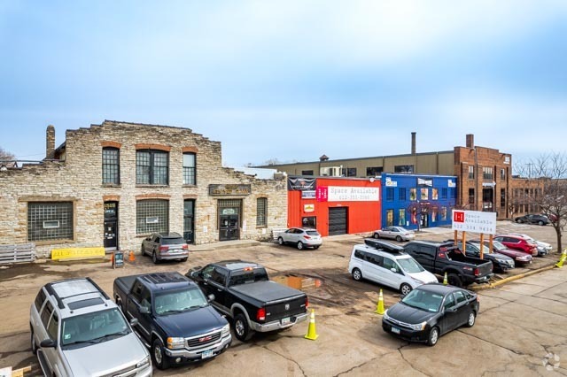 1515 NE Central Ave, Minneapolis, MN for lease - Building Photo - Image 2 of 16