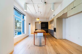 1035 Market St, San Francisco, CA for lease Interior Photo- Image 2 of 3