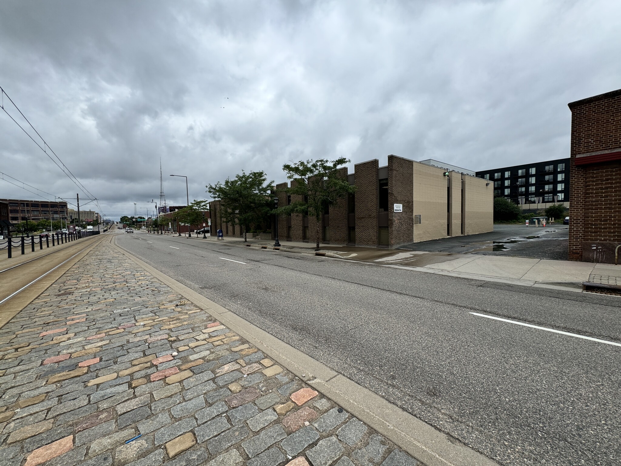 2469 W University Ave, Saint Paul, MN for sale Building Photo- Image 1 of 14