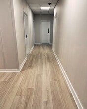 Admirals Way, London for lease Interior Photo- Image 2 of 5