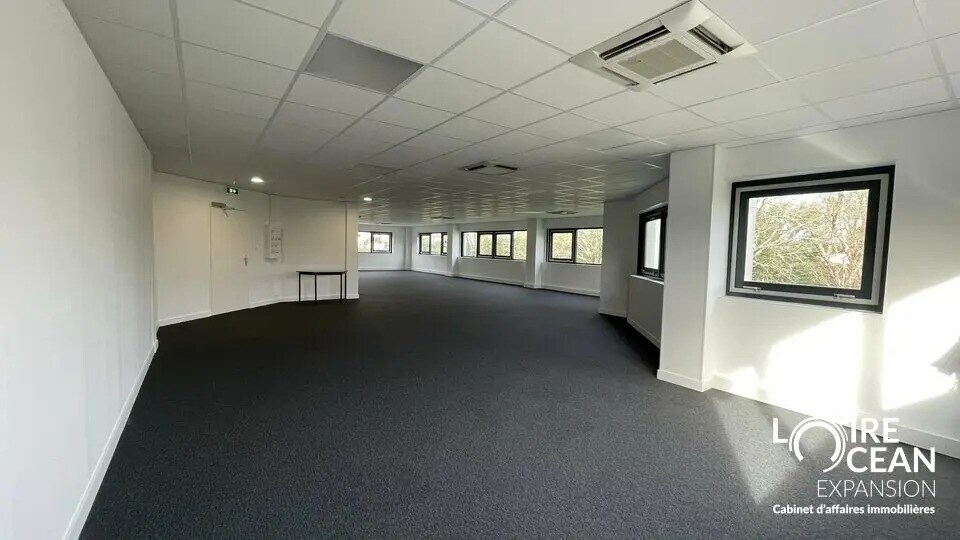 Office in Nantes for lease - Interior Photo - Image 3 of 3