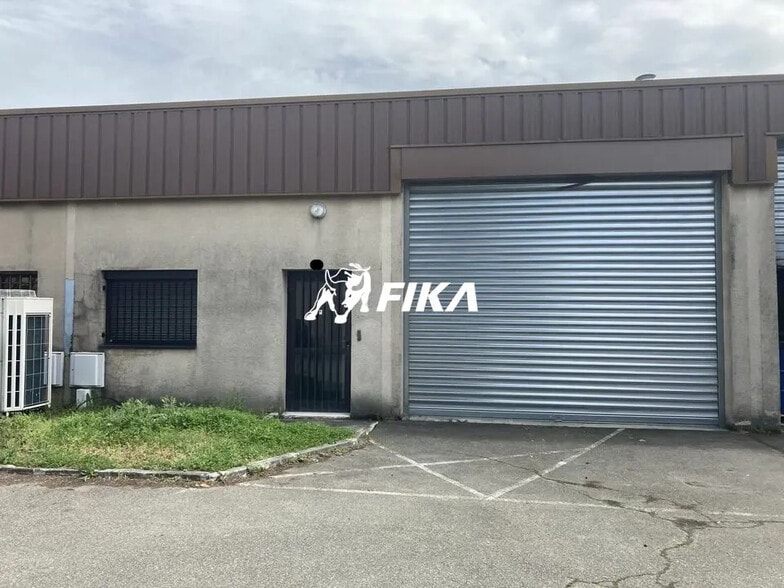 Flex in Colomiers for lease - Building Photo - Image 1 of 16