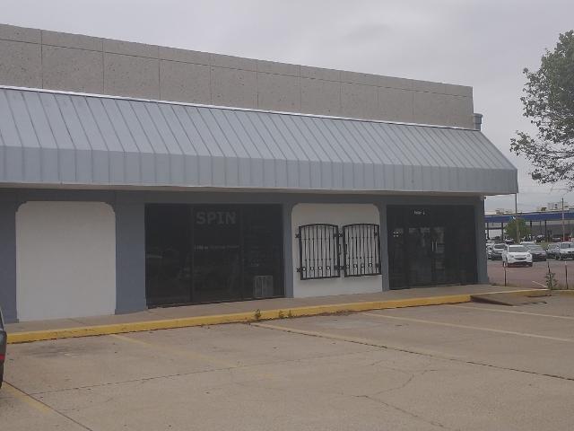 502 NW Sheridan Rd, Lawton, OK for lease - Building Photo - Image 2 of 4