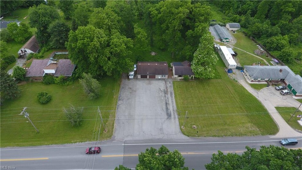 1195 E Western Reserve Rd, Poland, OH for sale - Building Photo - Image 2 of 2