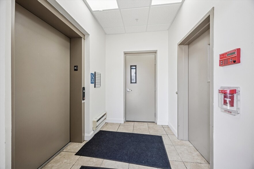 6712-6714 Rising Sun Ave, Philadelphia, PA for sale - Building Photo - Image 2 of 40