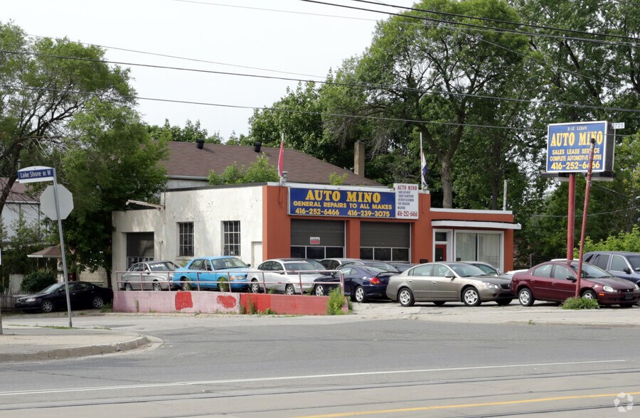 3725 Lake Shore Blvd W, Toronto, ON for sale - Primary Photo - Image 1 of 1