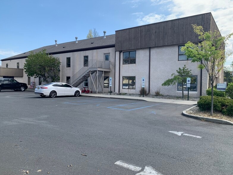 801 Arnold Ave, Point Pleasant Beach, NJ 08742 Office/Retail for