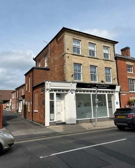 1A Market St, Ashby De La Zouch for lease - Building Photo - Image 1 of 1