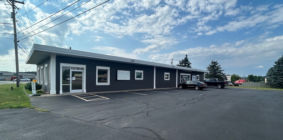 945 McLean Rd, Cortland, NY for lease - Building Photo - Image 1 of 19