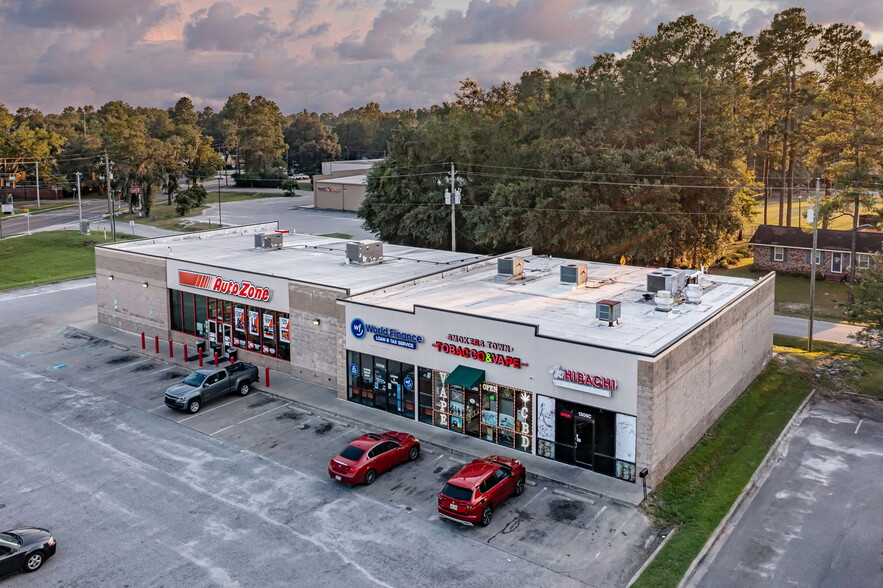 1305 N Longstreet St, Kingstree, SC for sale - Primary Photo - Image 1 of 1