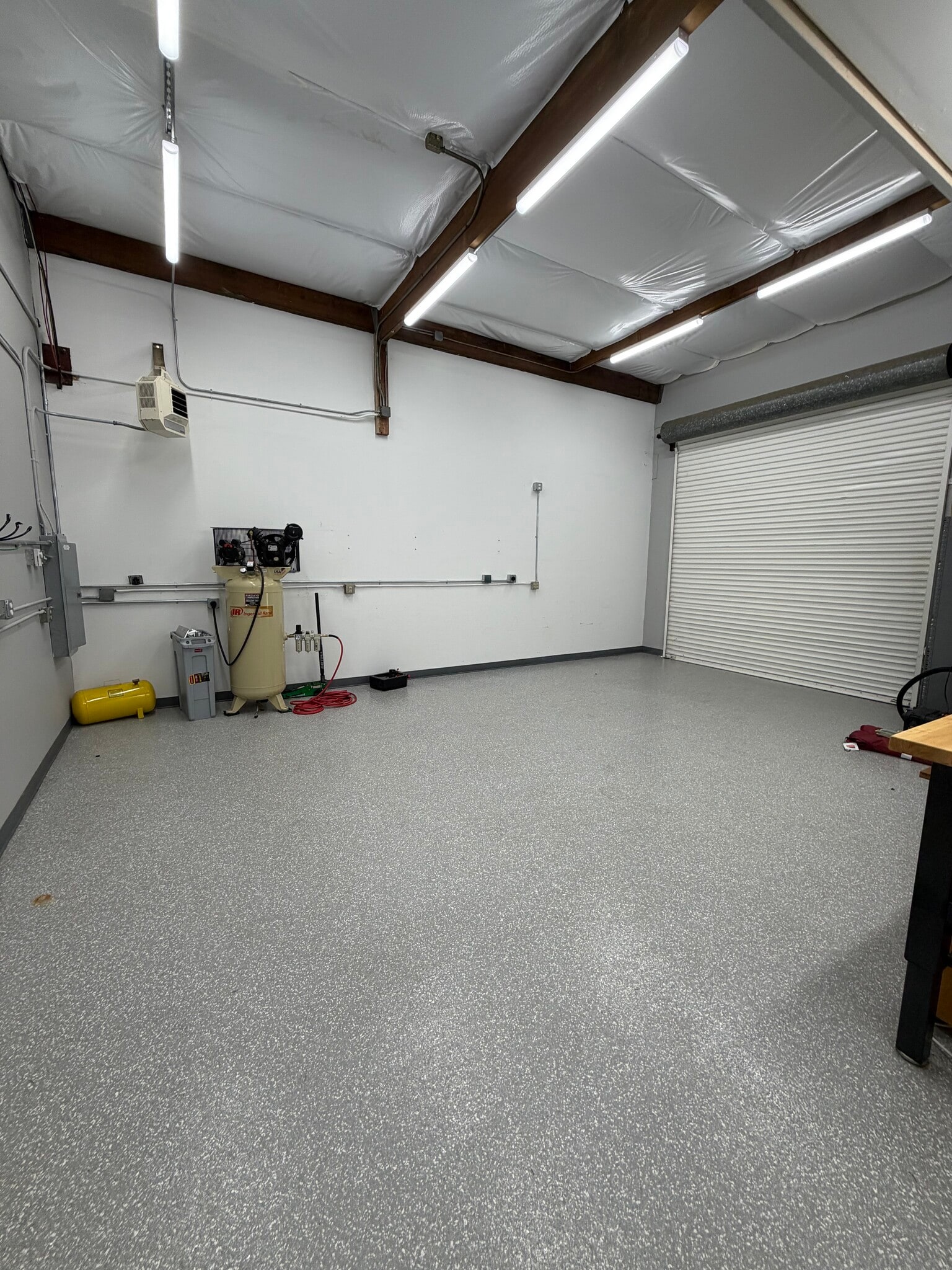 703-757 Kirkland Ave, Kirkland, WA for lease Interior Photo- Image 1 of 4