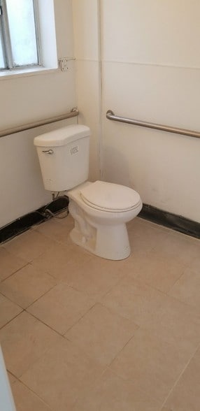 1218-1224 Long Beach Blvd, Long Beach, CA for lease - Other - Image 3 of 22