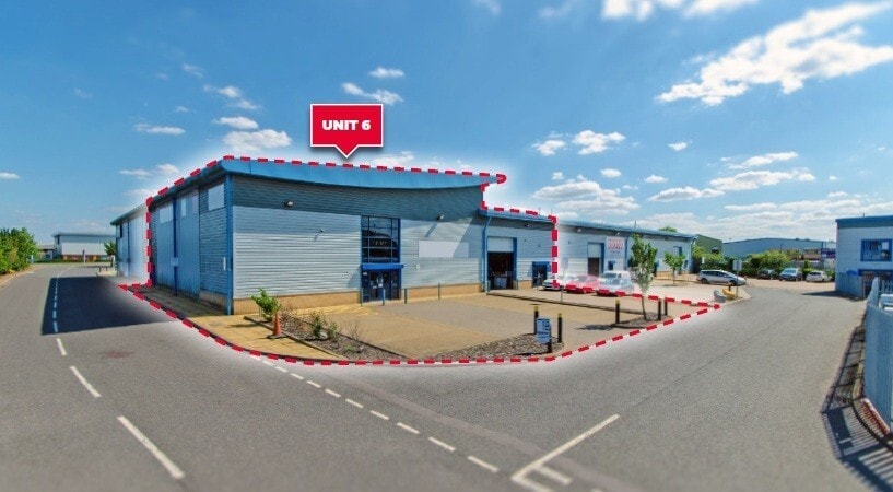St Peters Rd, Huntingdon for lease - Building Photo - Image 2 of 3