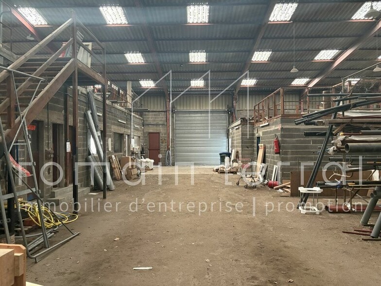 Flex in Limoges for sale - Interior Photo - Image 2 of 10