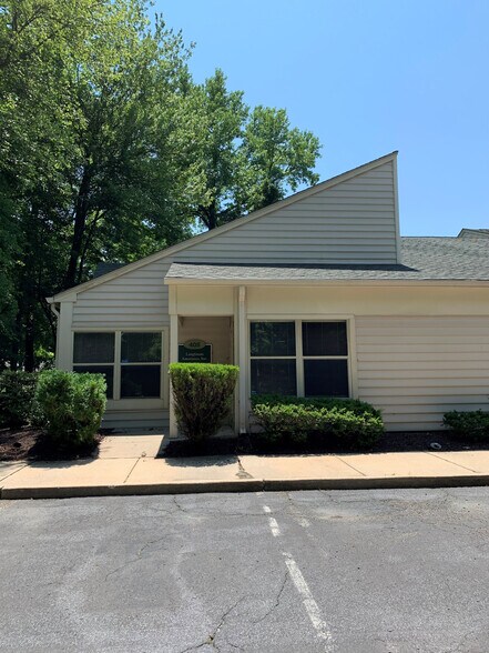 405 Birchfield Dr, Mount Laurel, NJ for sale - Building Photo - Image 1 of 1