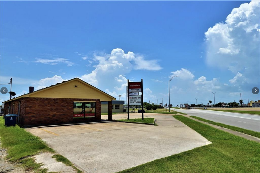 902 US Highway 181, Portland, TX for sale - Building Photo - Image 3 of 3