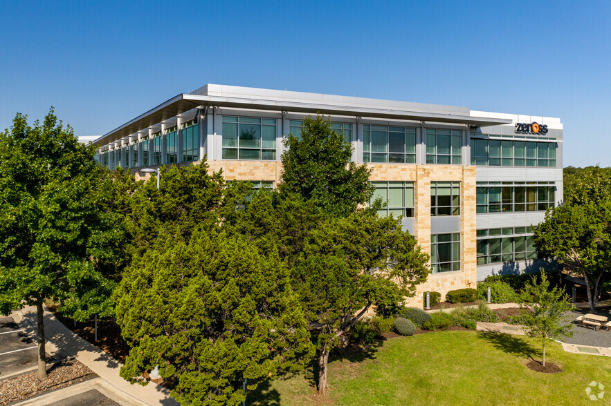 11305 Four Points Dr, Austin, TX for lease - Building Photo - Image 1 of 6