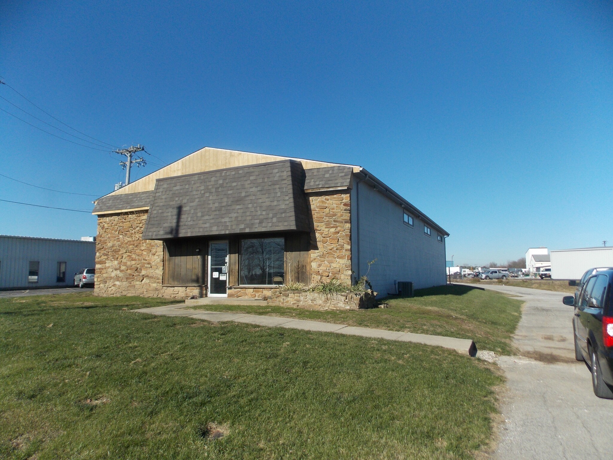 980 S Marr Rd, Columbus, IN for sale Building Photo- Image 1 of 1