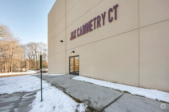 300 Sub Way, Milford, CT for lease Building Photo- Image 2 of 9