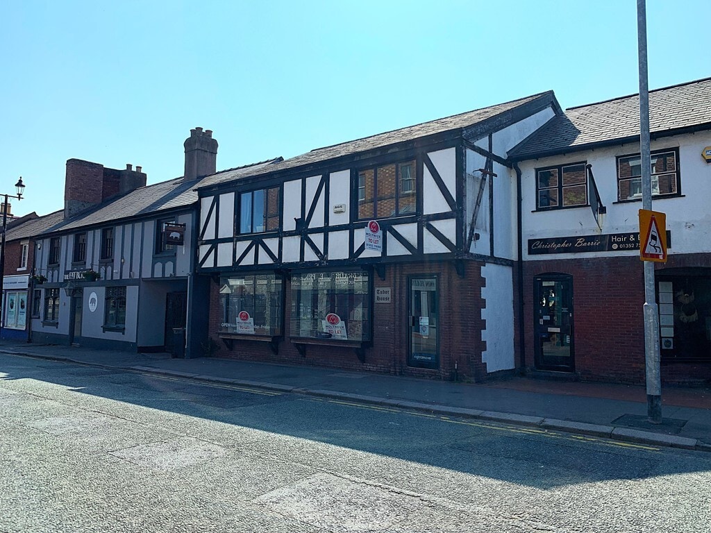 13-15 Chester St, Mold for lease Primary Photo- Image 1 of 2