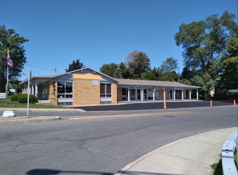 4621 E Genesee St, De Witt, NY for lease - Building Photo - Image 2 of 6