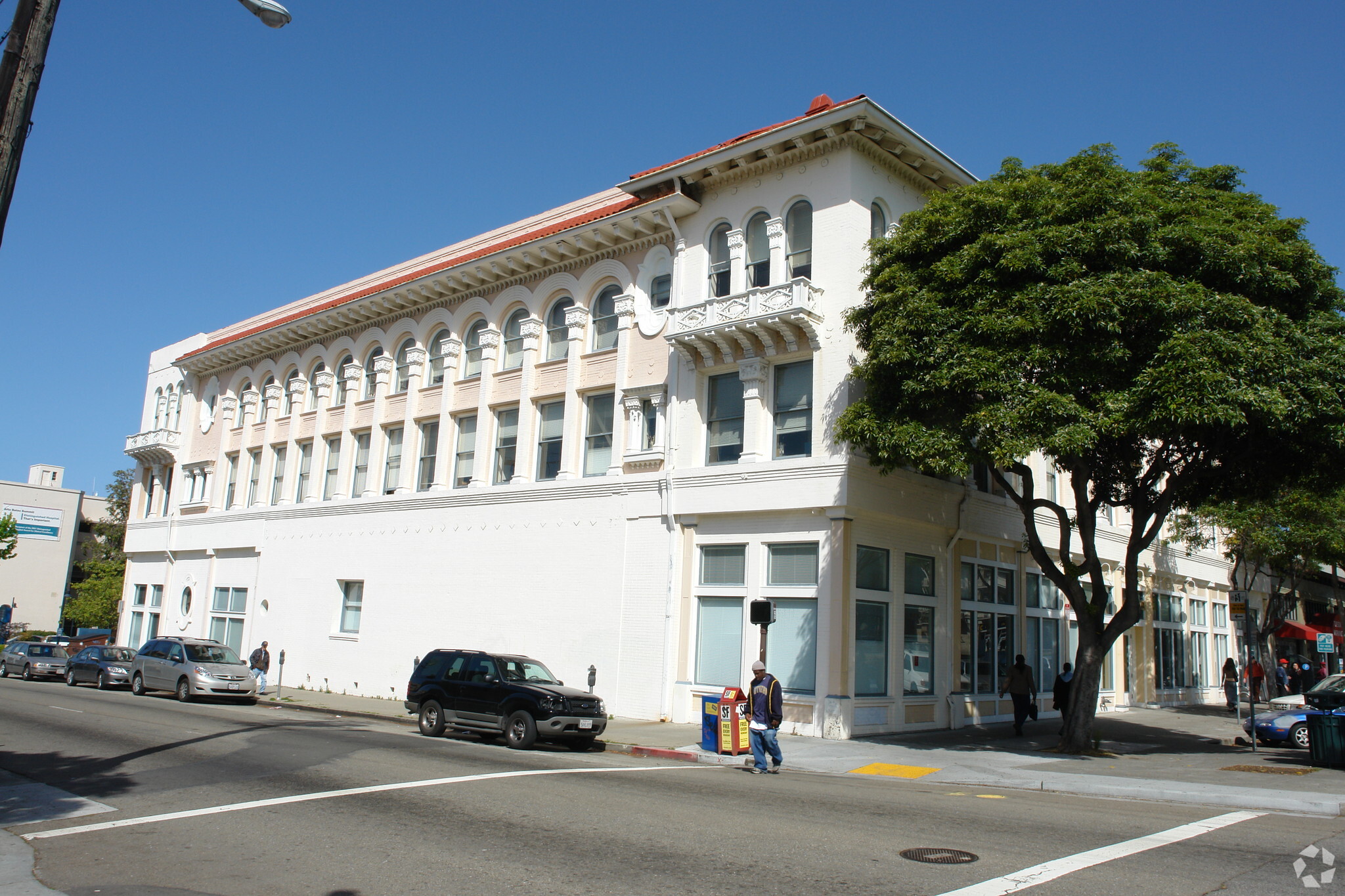 2484 Shattuck Ave, Berkeley, CA for lease Building Photo- Image 1 of 3